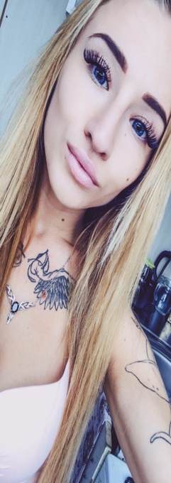 xoxota Filmes para Download zoofilia Bestiality woman having sex with animals Nova tomando uma rolada de porco na vagina Mulher batendo punheta pro cachorro Zoosection