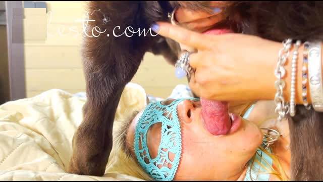 Filmes para Download xoxota fodas com animais Mulher trepando com cavalão enquanto marido cornao assiste animal sexo tubo Filmes Pornô Com Cachorros - Zoofilia Amadora cavalo gozando na buceta